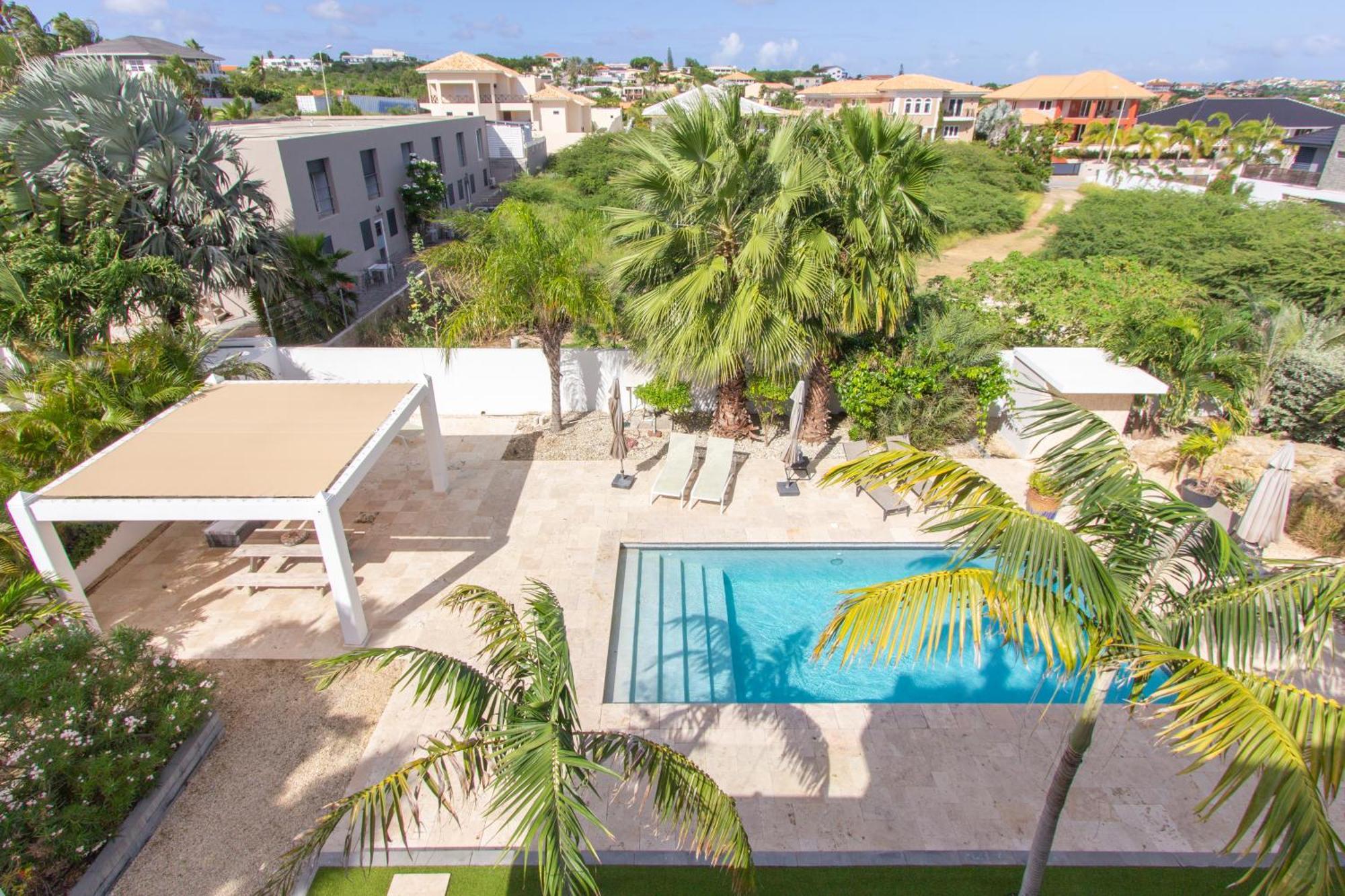 Goudhaen Luxury Private Apartments Jan Thiel Beach Exterior photo